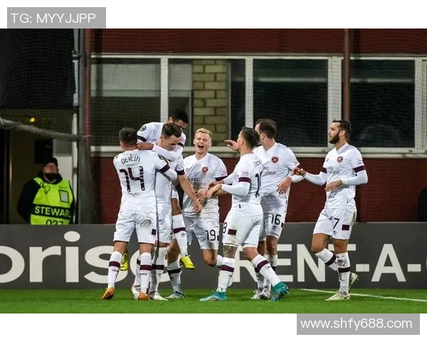 巴黎胜日耳曼对阵曼彻斯特联的巅峰对决引发全球关注